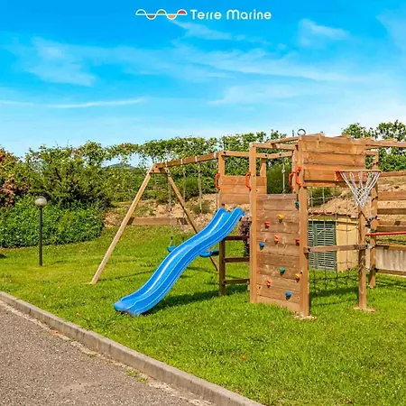 Villa Effe, Terre Marine