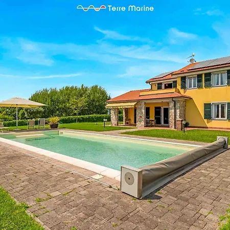 Villa Effe, Terre Marine